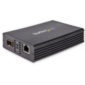 StarTech.com Ethernet Fiber Media Converter - 10Gb - Copper to Fiber