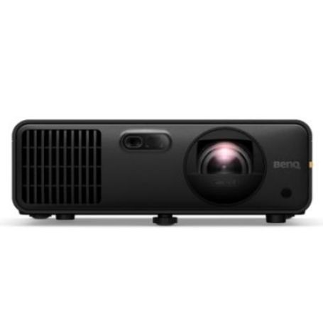 BenQ AK700ST 4000-Lumen 4K UHD Short-Throw Laser Golf Projector