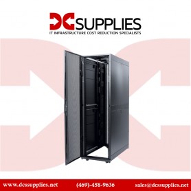  APC AR3300 NetShelter SX 42U Rack Enclosure with Roof  Side Panels