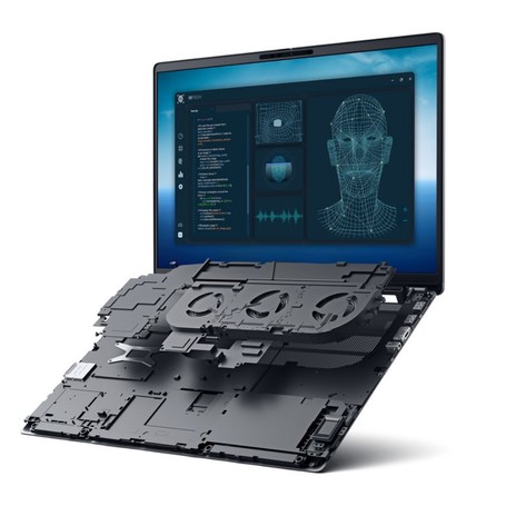 Dell 9DGJX Mobile Workstation Laptop 18-inch