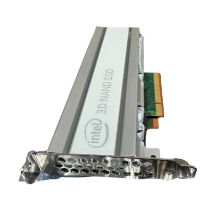 Oracle 8204597 Flash Accelerator card 6 4TB F640 v3 NVMe Intel